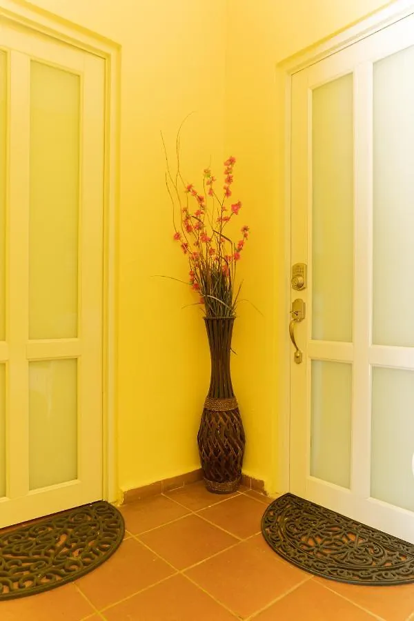 Andalucia Guest House San Juan